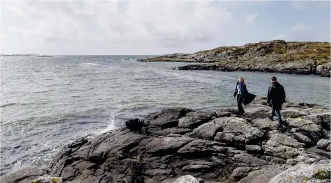  ?? MARIE VON KROGH ?? Her ute i havgapet på Åkrasanden på Karmøy står en turbin. Nå kan det komme over ti nye.