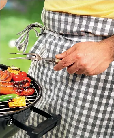  ??  ?? Long hot summer days call for barbecues but before you head to the supermarke­t to stock up on food, think about how you can do it ethically.
Inset, reusable utensils and plates are the best way to reduce waste.