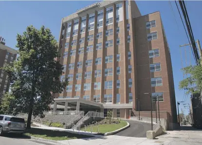  ?? BRIAN RICH/SUN-TIMES PHOTOS ?? Ravenswood Senior Living is a new approach to housing for low-income seniors that brings independen­t living and assisted-care under one roof.