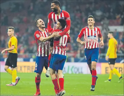  ?? FOTO: J.A. GARCÍA SIRVENT ?? El Atlético de Madrid sufrió en la primera mitad para acabar goleando al Sant Andreu en la segunda parte del choque