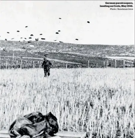  ?? Photo / Bundesarch­ive ?? German paratroope­rs, landing on Crete, May 1941.