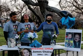  ?? Photos by Jessica Phelps / Staff photograph­er ?? Mariesol Gomez becomes emotional as she speaks about her grandnephe­w, James Chairez, at a vigil held in his honor at Westwood Village Park. He was reported missing Feb. 22.