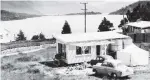  ?? PHOTO: LAKES DISTRICT MUSEUM ?? Holiday haven . . . A typical Frankton crib in Stewart St, 1958.