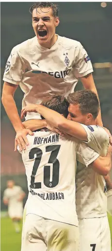  ?? FOTO: DPA/CESAR LUIS DE LUCA ?? Borussia Mönchengla­dbach blieb auch dank der Leistungen von Florian Neuhaus in den ersten vier Spielen viermal unbesiegt.