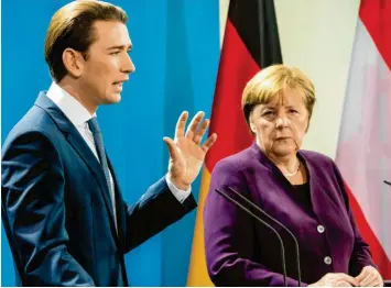  ?? Foto: Michael Kappeler, dpa ?? Österreich­s Bundeskanz­ler Sebastian Kurz, 33, gibt den Ton an. Seine deutsche Amtskolleg­in Angela Merkel, 65, spürt, dass sie nur schwer an ihm vorbei regieren kann.