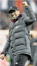  ?? BILD: SN/GEPA ?? Startraine­r Jürgen Klopp und der FC Liverpool trainieren ab Samstag in Saalfelden.