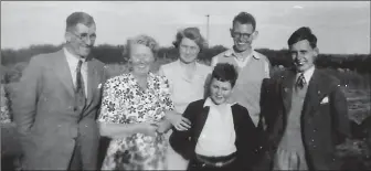  ??  ?? From left: Douglas Fernie, Mrs Carmichael, Isobel Fernie, Charles King, Mr Carmichael and Rev John Russell.