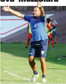  ??  ?? Lucio Brando, 47 anni, allenatore del Mantova capolista del girone D