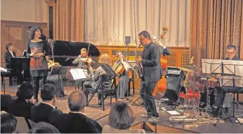  ?? FOTOS (2): HELMUT VOITH ?? Zum Abschluss der Langen Nacht der Musik gibt es eine Jazz-Session mit Peter Vogels Quintett und dem Szymanowsk­i-Quartett.