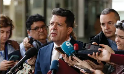  ?? ?? Fabian Picardo speaks to the media outside the EU headquarte­rs in Brussels on Friday Photograph: Omar Havana/AP