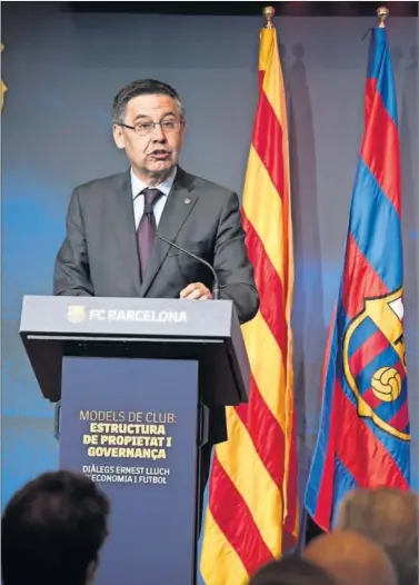  ??  ?? Josep Maria Bartomeu durante una conferenci­a económica organizada por el club blaugrana.
