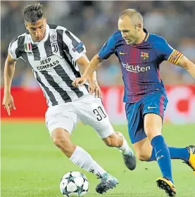  ?? AP ?? Uruguayo. Bentancur en la Juve, ante Iniesta. Ultima gran operacón.