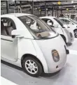  ?? MARTIN E. KLIMEK FOR USA TODAY ?? Google’s self-driving vehicle prototypes sit at its facility in Mountain View, Calif.