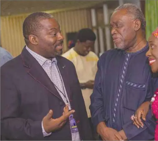  ??  ?? Obi Asika, Olu Jacobs and Joke Silva