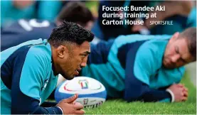  ??  ?? Focused: Bundee Aki during training at Carton House SPORTSFILE