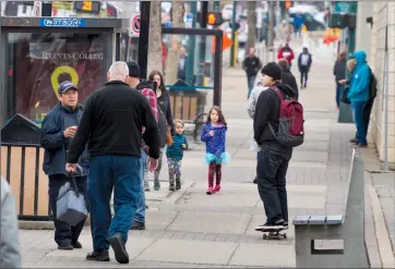  ?? @IMartensHe­rald Herald photo by Ian Martens ?? The Lethbridge Police Service is looking to address the concerns of downtown business owners by making manpower changes to the Downtown Policing Unit.