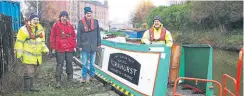  ?? ?? Volunteers from Macclesfie­ld Canal Roving Group with CRT work boat Turnhurst.