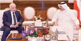  ??  ?? His Highness the Prime Minister Sheikh Jaber Al-Mubarak Al-Hamad Al-Sabah meets with former Secretary-General of the Arab League Dr Nabil Al-Araby.