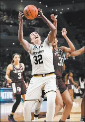  ?? JOHN J. KIM/CHICAGO TRIBUNE ?? Notre Dame forward Jessica Shepard had 24 points and 14 rebounds Saturday.