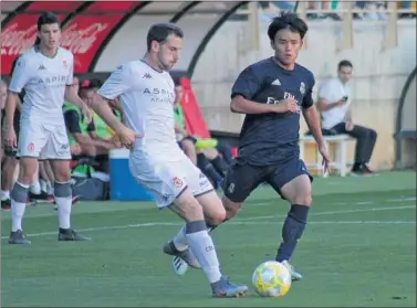  ??  ?? GOTAS DE CALIDAD. El joven japonés de 18 años demostró en el Reino de León su talento.