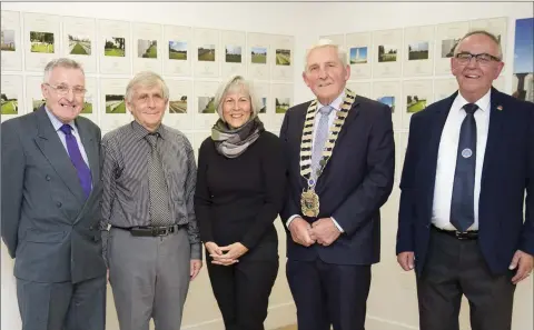  ??  ?? Brian White, Pat Smyth, Marjorie DesRossier, Cllr Pat Vance, cathaoirle­ach of Wicklow County Council, and Michael Grant, Western Front Associatio­n Dublin Branch, at the Josephine Heffernan exhibition at the Mermaid as part of YARN Festival.