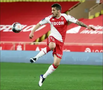  ??  ?? Stevan Jovetic est capable de faire basculer les rencontres. Contre Lille, cela s’est joué à quelques maudits centimètre­s.