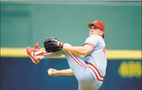  ?? Getty Images ?? Southingto­n native Rob Dibble of the Cincinnati Reds winds back to pitch during a game in 1989.