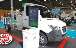  ??  ?? Le système HY4 d’Al-Ko opte pour une nouvelle compétence avec la pesée du véhicule restituée sur une applicatio­n disponible sur smartphone.