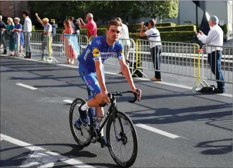  ??  ?? Kasper Asgreen deltog i 2019 i Tour de France for første gang i karrieren. Her ses han til holdpræsen­tationen inden løbet.
Foto: Francois Lenoir/scanpix