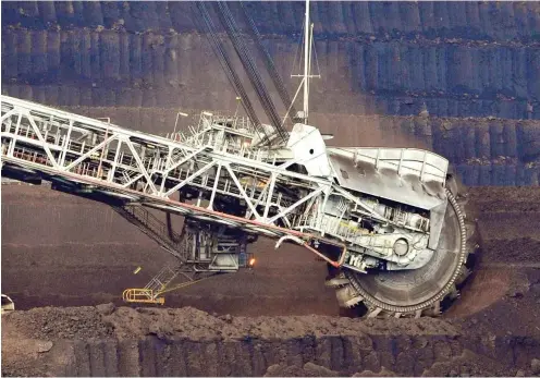  ?? Foto: AFP/Paul Crock ?? Kohleförde­rung in einer Mine 150 Kilometer östlich von Melbourne