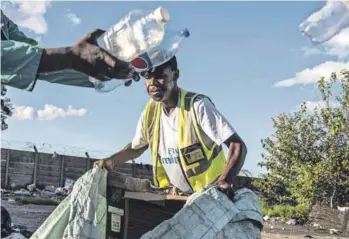  ?? Photo: Paul Botes ?? Metros must integrate waste pickers into their programmes.