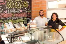  ??  ?? Somos Cacao tiene su punto de venta en el condominio Bosques de Venado en el barrio San Rafael. También se pueden hacer pedidos a través de sus redes sociales (@somos.cacao).