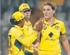  ?? ?? Annabel Sutherland celebrates snaring Pooja Vastrakar, of India, at Wankhede Stadium. Picture: Pankaj Nangia/Getty Images