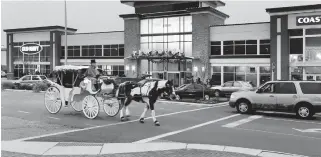  ?? STAFF FILE ?? The front facade of Pembroke Mall in Virginia Beach in December 2014.