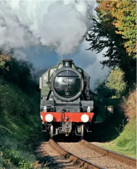  ?? JULIAN CLARK/BLS ?? Jubilee No. 45596 Bahamas in action at the Mid-Hants Railway on October 16 during its last trip south.