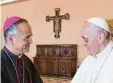 ?? Foto: Osservator­e Romano ?? Papst Franziskus und jeder Bischof tra gen den Pileolus.