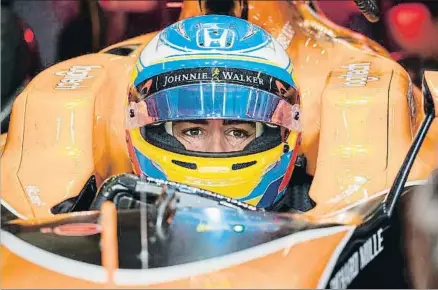  ?? VALDRIN XHEMAJ / EFE ?? Fernando Alonso dice ahora que decidirá su futuro “en dos o tres semanas”