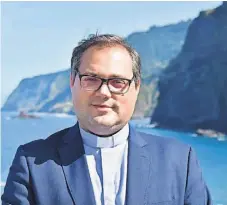  ?? ?? Padre Sérgio Leal é responsáve­l pelas paróquias de Anta e Guetim, em Espinho