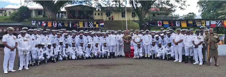  ?? Photo: Nacanieli Tuilevuka ?? Republic of Fiji Military Forces Commander Major-General Ro Jone Kalouniwai with the 116 RFMF Naval Division recruits at the Force Training Group in Nakasi on November 18, 2022.