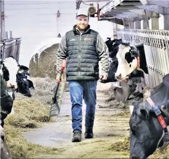  ?? ?? Pierre Goulet, de Saint-Bernard, est un fier agriculteu­r, fier de son métier et de sa famille. C’est avec la même fierté qu’il a célébré le Jour de l’agricultur­e canadienne.