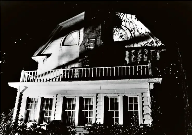  ?? Photo The kobal collection. Aurimages ?? Image extraite du film Amityville, la maison du diable (1979) de Stuart Rosenberg.