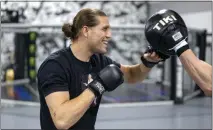  ?? HANS GUTKNECHT — STAFF PHOTOGRAPH­ER ?? UFC featherwei­ght Brian Ortega battled through years of lost fights, surgeries and other life challenges but has found spiritual peace.
When: Where: How to watch:
