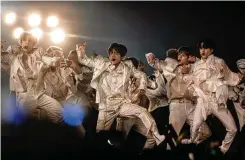  ?? TNS KENT NISHIMURA/LOS ANGELES TIMES/ ?? Seven-member South Korean K-pop boy band BTS performs at The Rose Bowl on May 4, 2019, in Pasadena, California.