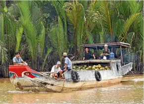  ??  ?? A water taxi on the way to a pickup.