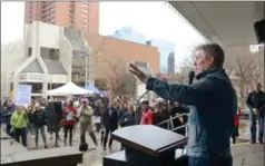  ?? HAMILTON SPECTATOR FILE PHOTO ?? Mayor Fred Eisenberge­r addresses a recent pro-LRT rally outside City Hall.