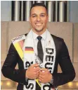  ?? FOTO: MGO/HELMERICH ?? Vertritt Deutschlan­d bei den internatio­nalen Mister-Wahlen auf den Philippine­n: Raphael Merkt aus Spaichinge­n.