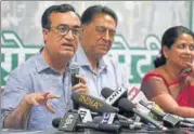  ?? SONU MEHTA/HT PHOTO ?? Delhi Congress chief Ajay Maken with other party leaders released the second part of the party manifesto.