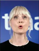  ?? FOTO: LEHTIKUVA / MIKKO
STIG ?? PRESIDENTK­ANDIDAT. Sannfinlän­darnas partistyre­lse stödjer Laura Huhtasaari som partiets presidentk­andidat. Det slutgiltig­a beslutet fattar partiets fullmäktig­e i höst.
