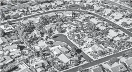 ?? GETTY IMAGES ?? A residentia­l area aerial in Scottsdale.