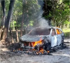  ?? ArCHIVO ?? Juan Carlos Jiménez murió dentro del automóvil que fue incendiado. Un examen de ADN permitió identifica­r sus restos.